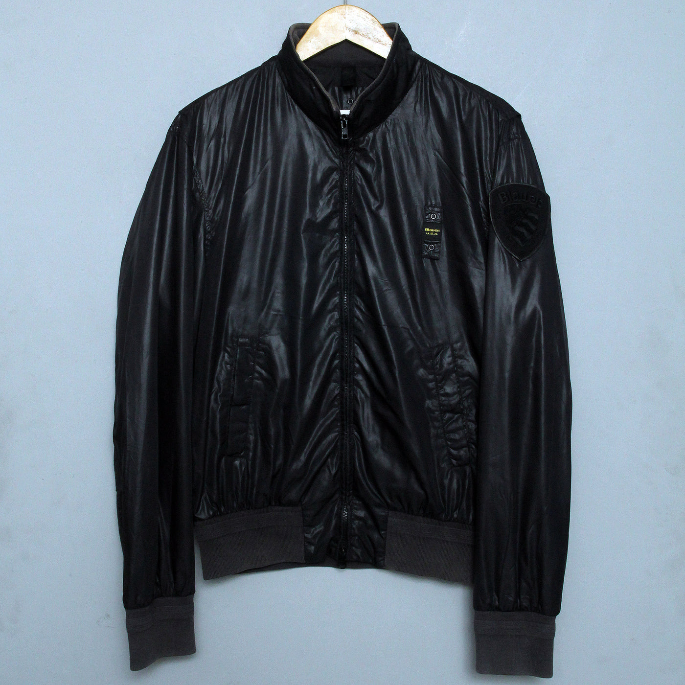 BLAUER  (00016163)