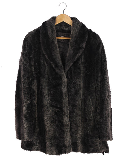 Roman Coat