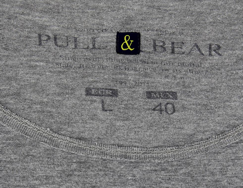 pull & bear T-Shirt
